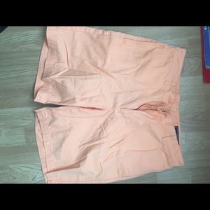 Vineyard vines men orange club shorts